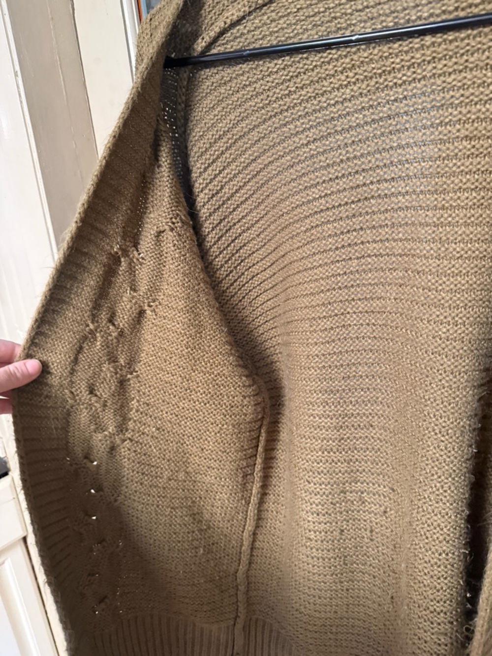 Oversized Open-Front Cable Knit Women’s Sweater Cardigan - Olive - Picture 5 of 8